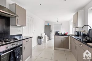 Photo 8- click for photo gallery